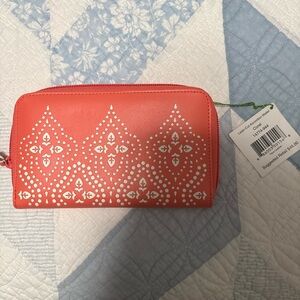 NEW Vera Bradley Laser Cut Out Accordion Wallet in Coral